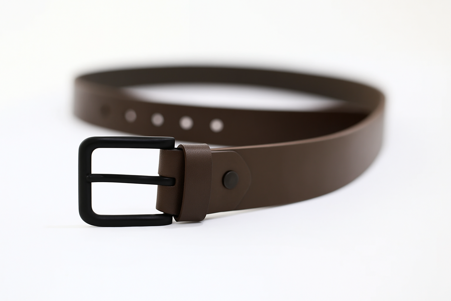 Slim 1.3 cm Leather Belts – Elegant. Minimal. Timeless.